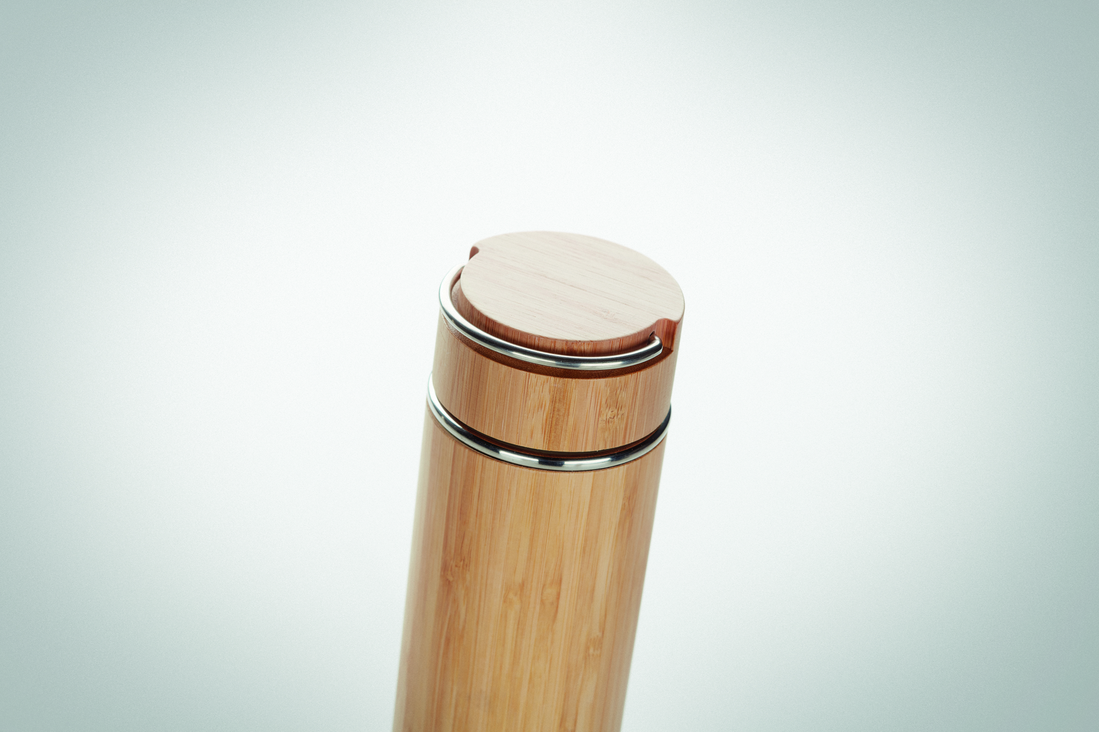 Isolierflasche TAMPERE 400ml Edelstahl mit Tee-Sieb, FSC®-Bambus