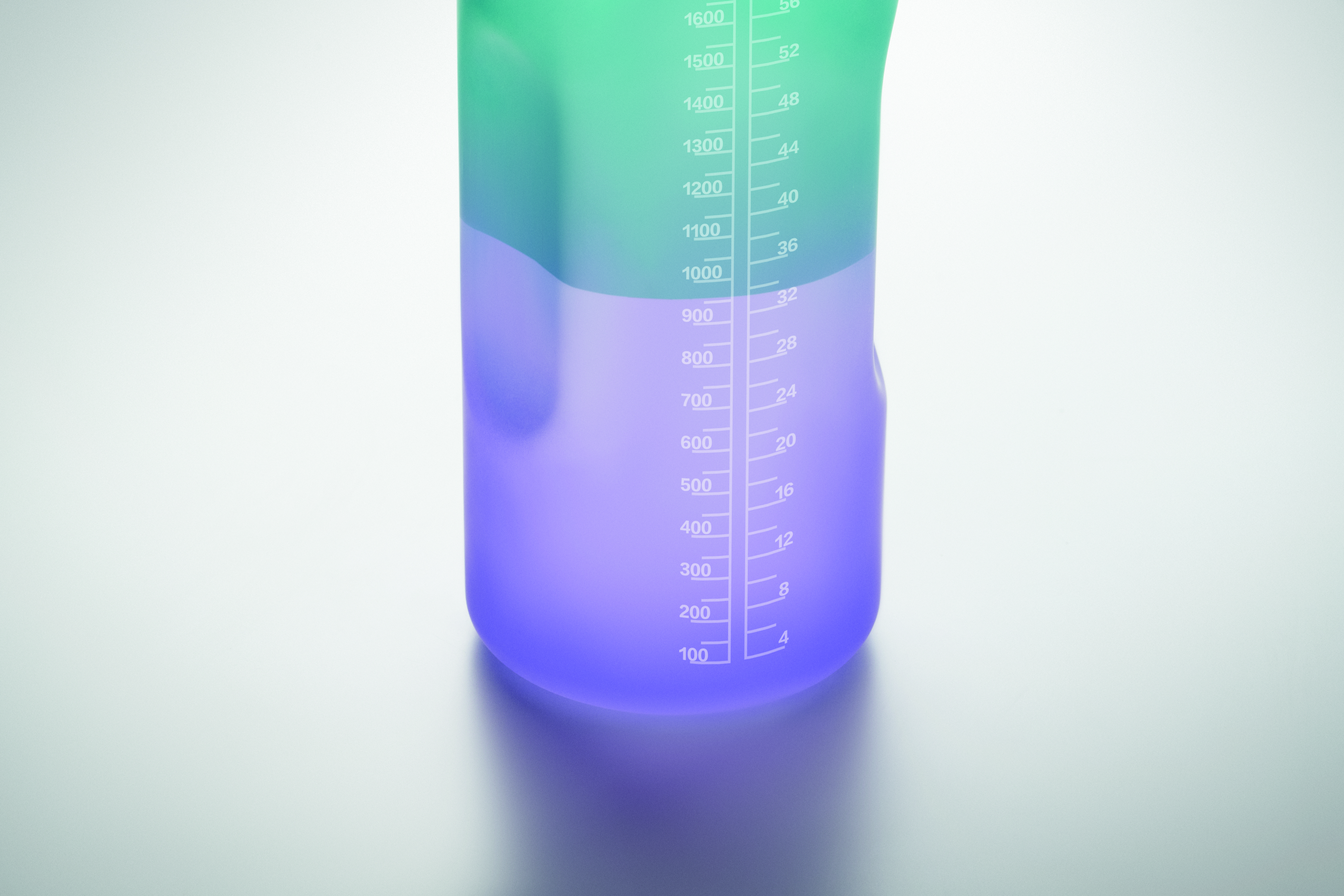 RPET-Trinkflasche 2000ml ACTIVATE MAX mit Trinkhalm & Henkel