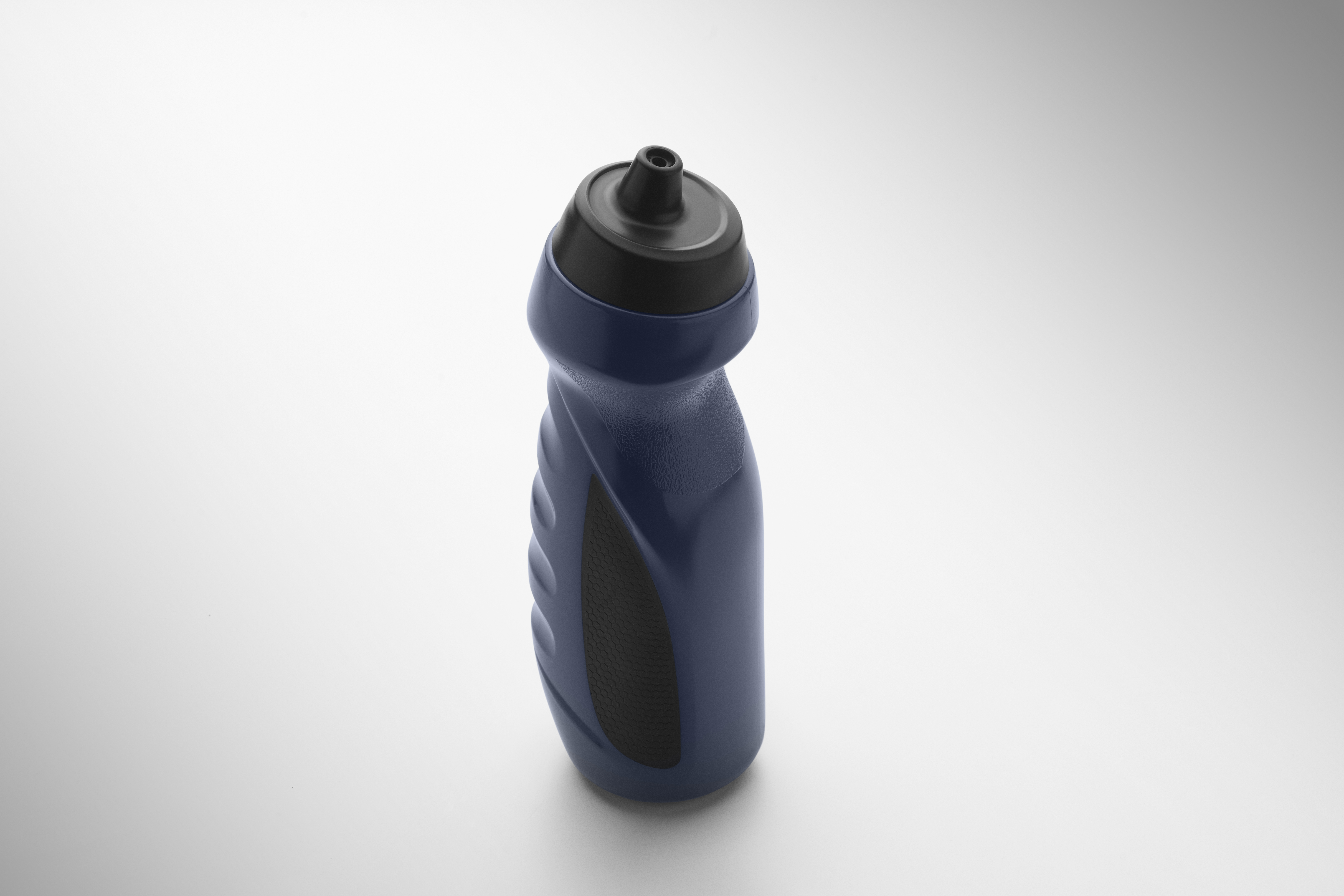 Sport-Trinkflasche FERSK 700ml PE, auslaufsicher mit Griff – bedruckbar