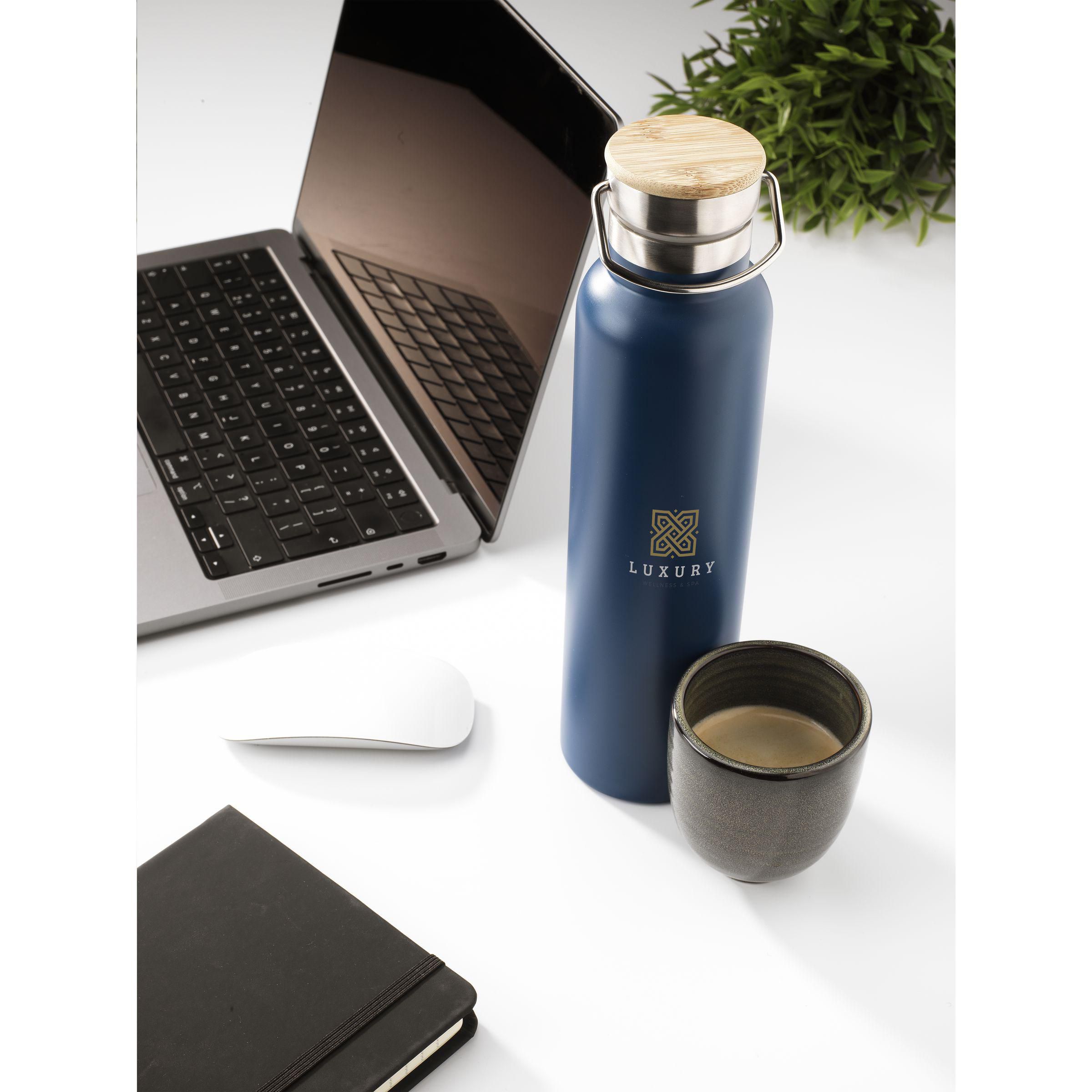 Nordvik Thermoflasche 750 ml – recycelter Edelstahl, RCS-zertifiziert