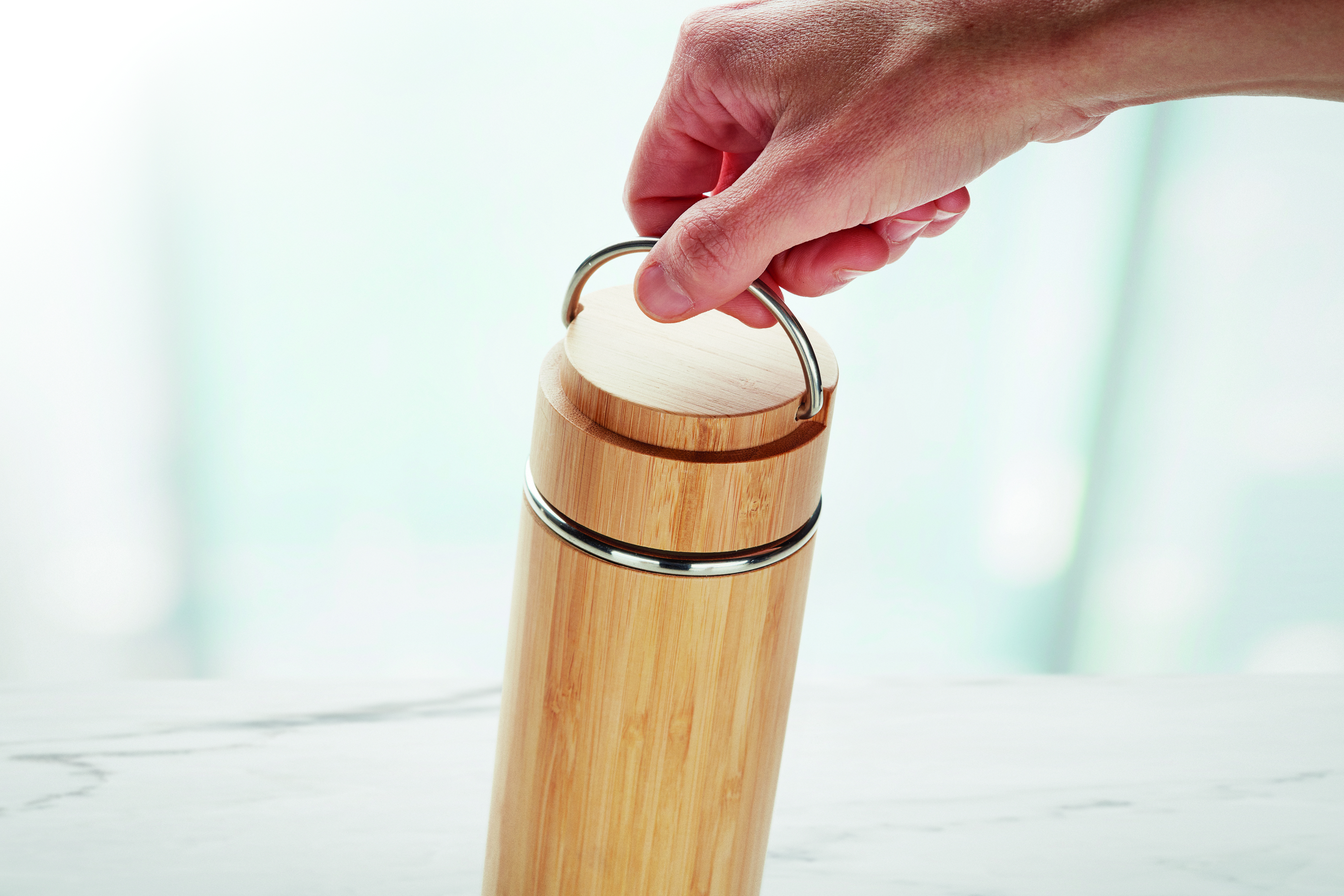 Isolierflasche TAMPERE 400ml Edelstahl mit Tee-Sieb, FSC®-Bambus