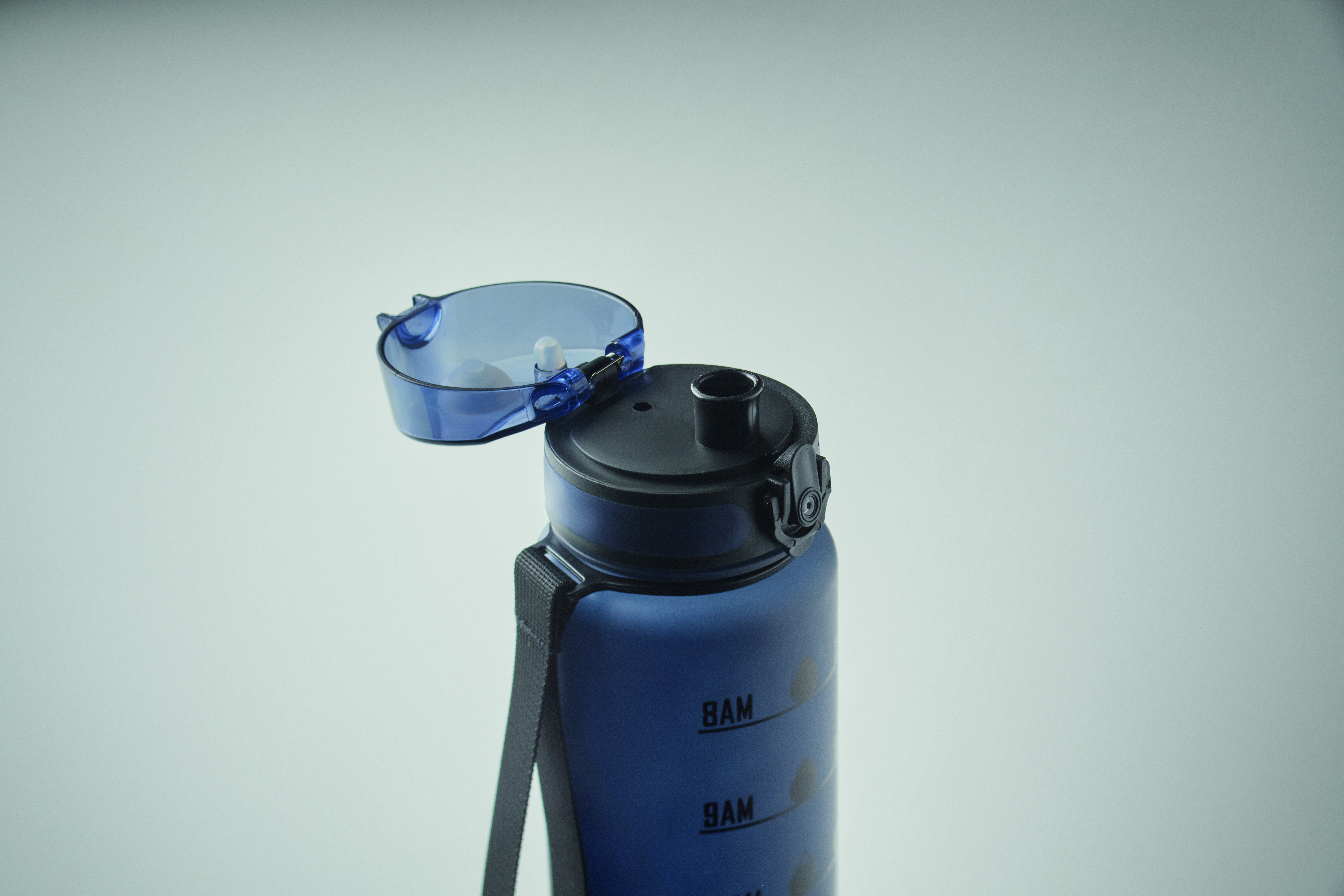 Sport-Trinkflasche RPET 1L ISFORDEN MARK – bedruckbar, mit Trageriemen