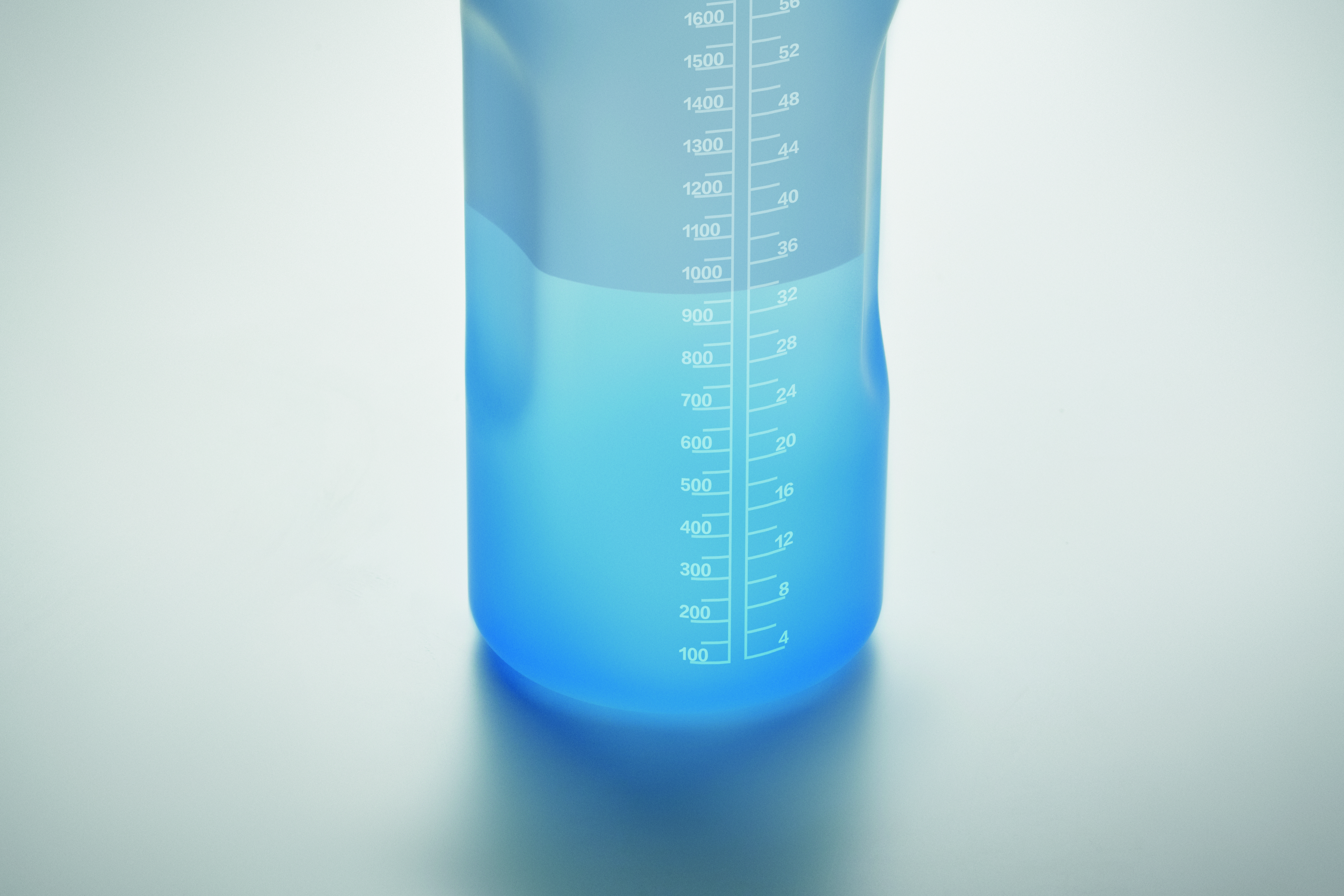 RPET-Trinkflasche 2000ml ACTIVATE MAX mit Trinkhalm & Henkel