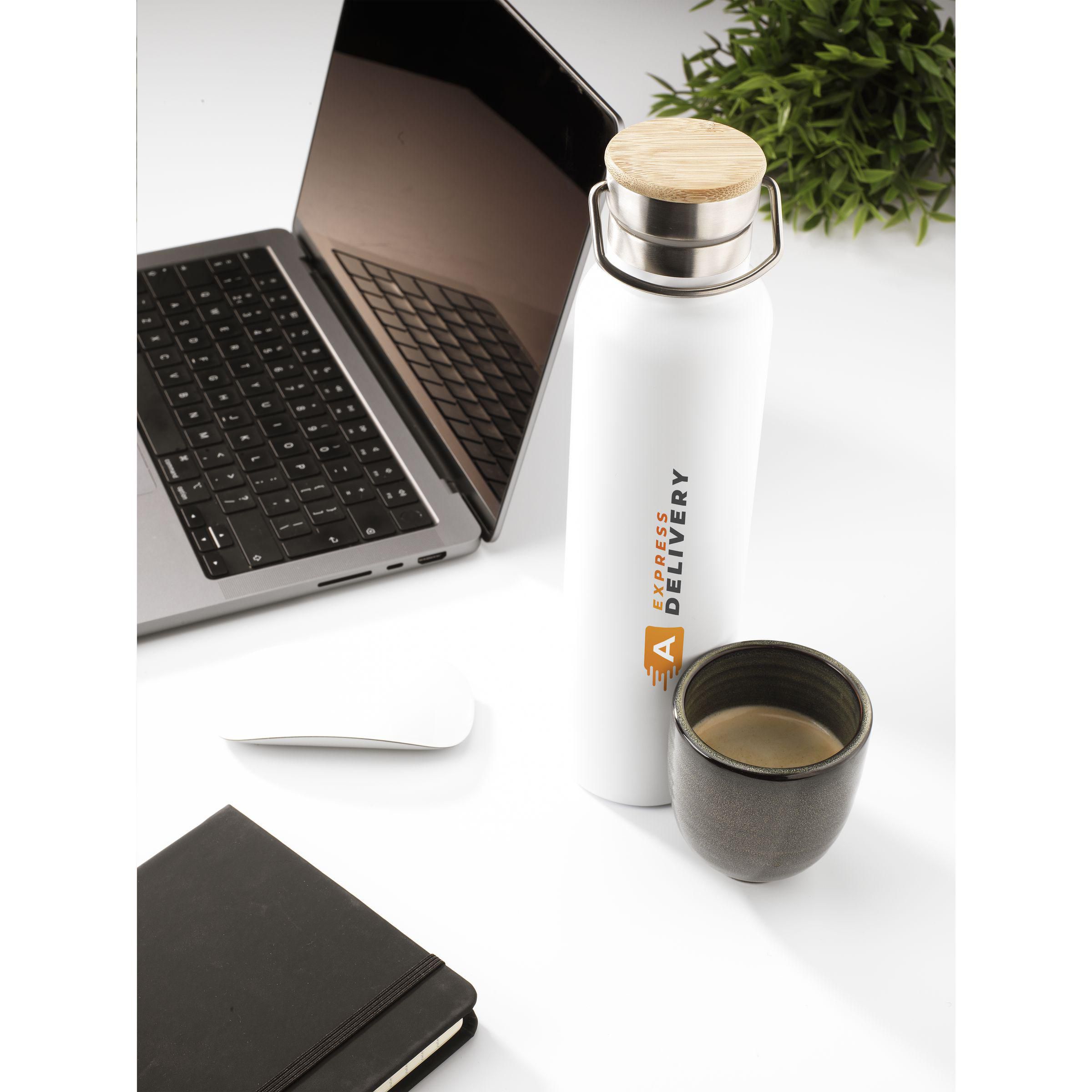 Nordvik Thermoflasche 750 ml – recycelter Edelstahl, RCS-zertifiziert
