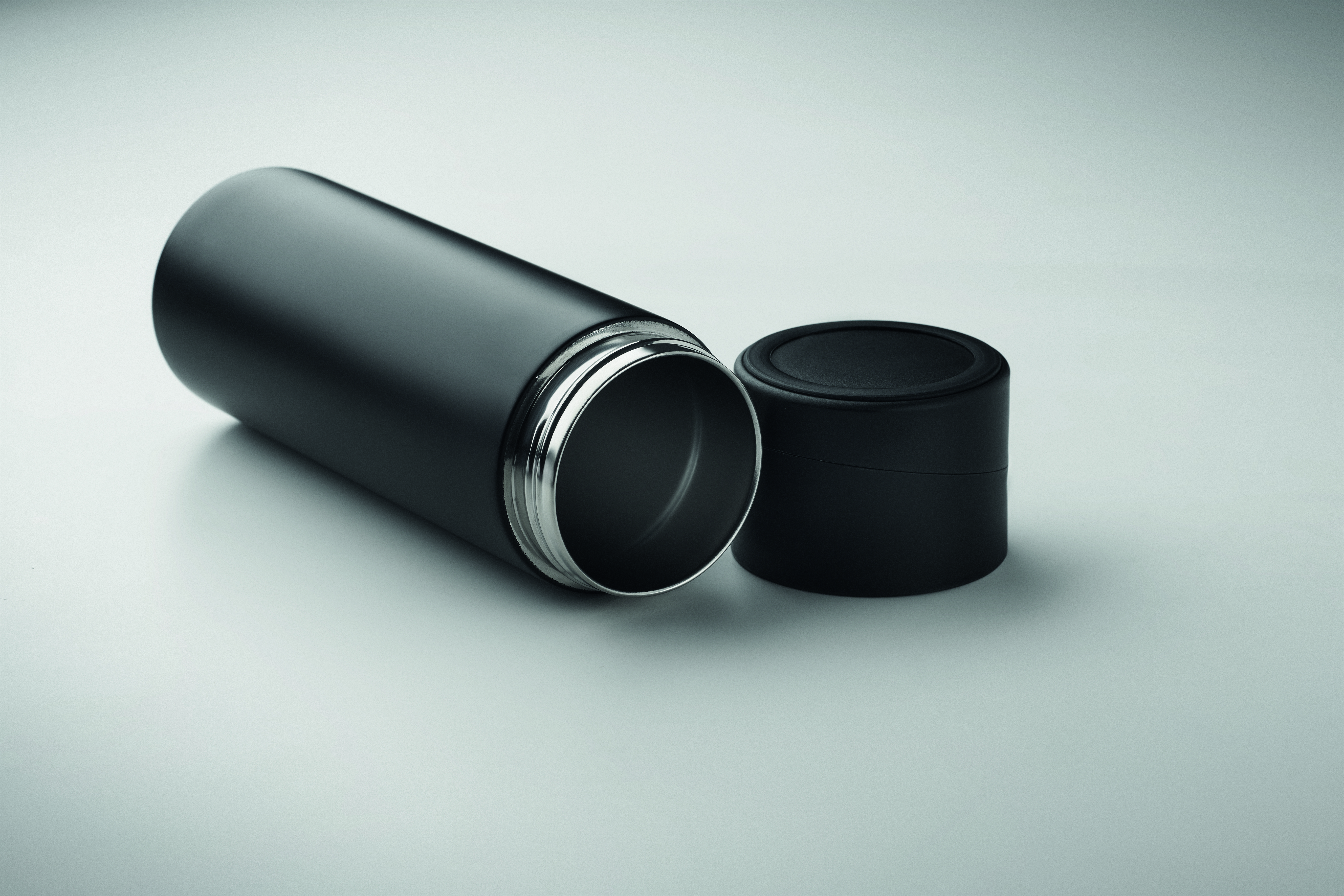 Doppelwandige Edelstahl-Isolierflasche 420 ml mit Smartphone-Halterung