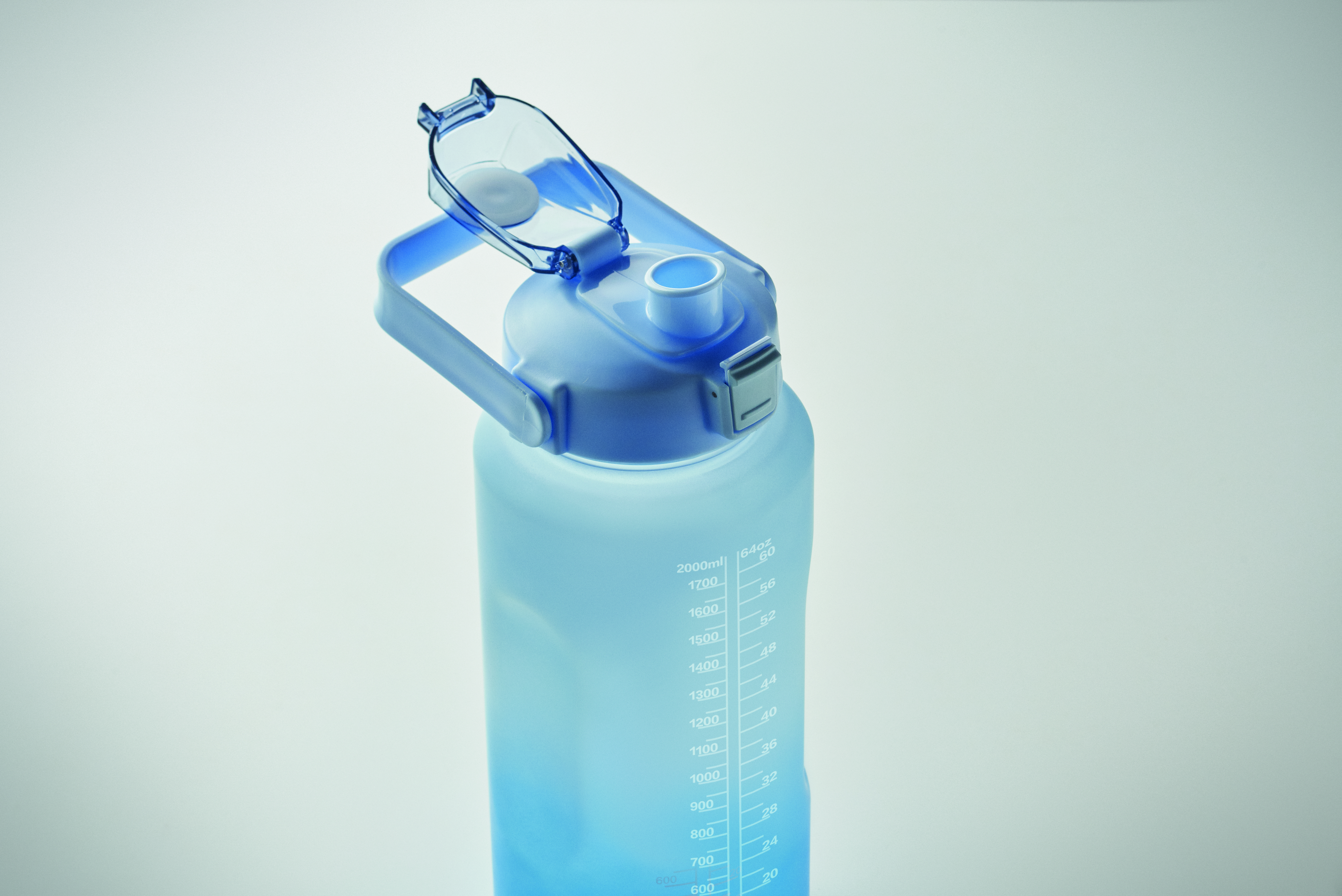 RPET-Trinkflasche 2000ml ACTIVATE MAX mit Trinkhalm & Henkel