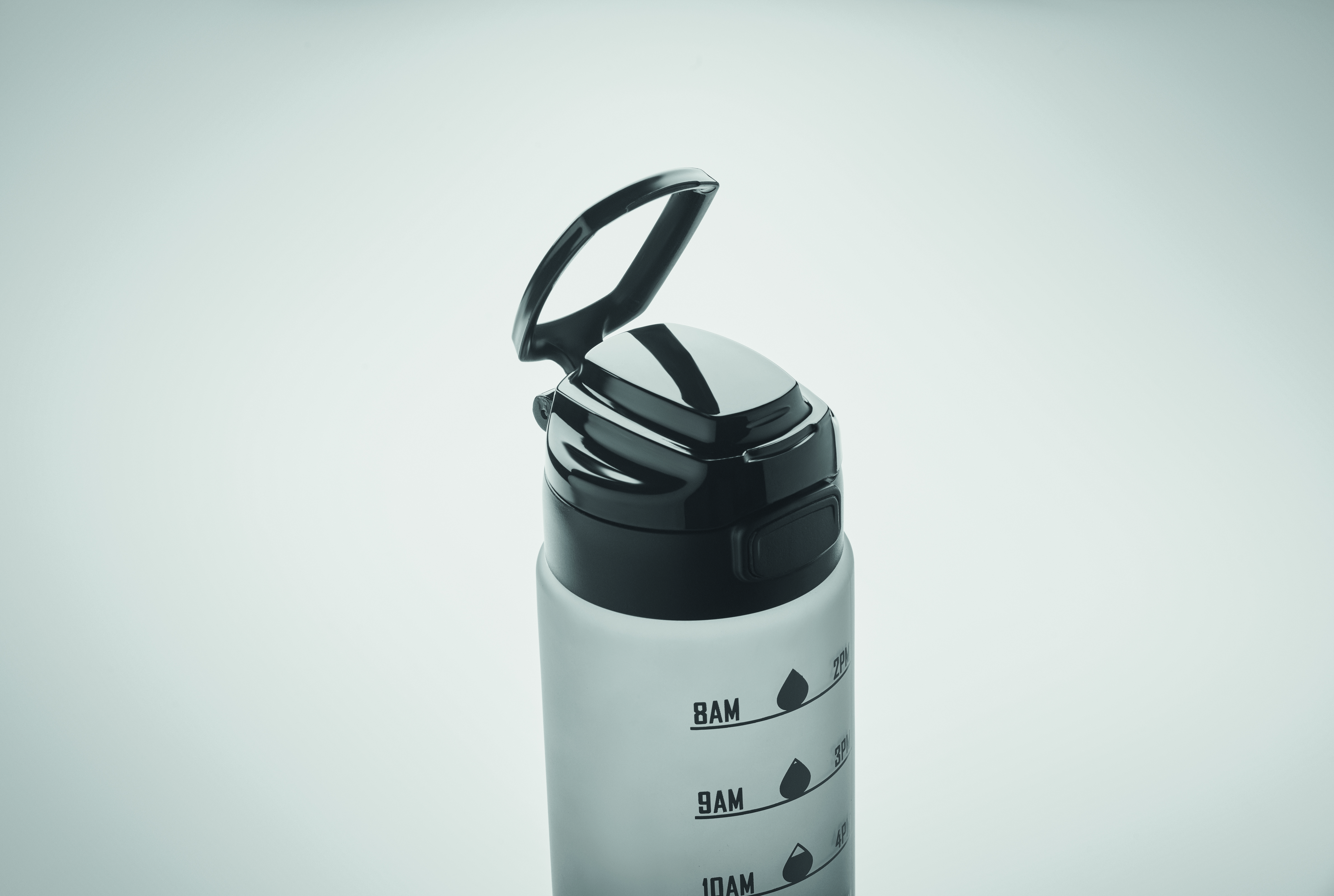 Sport-Trinkflasche RPET 1L LEVEL mit Zeitmarkierung & Flip-Top